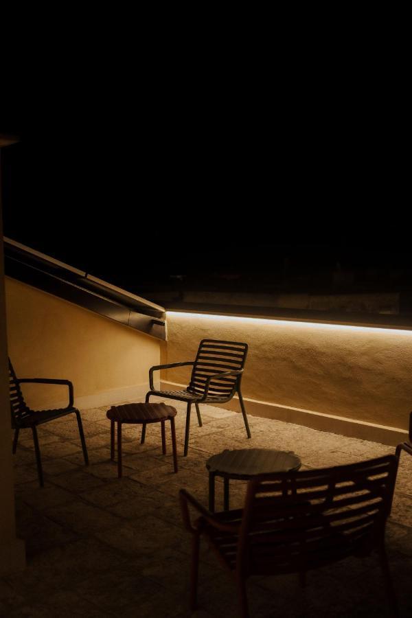 La Dimora Dei Walori Hotel Bisceglie Bagian luar foto