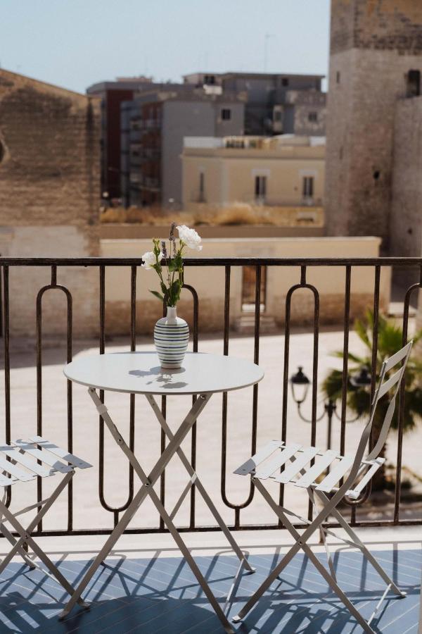La Dimora Dei Walori Hotel Bisceglie Bagian luar foto