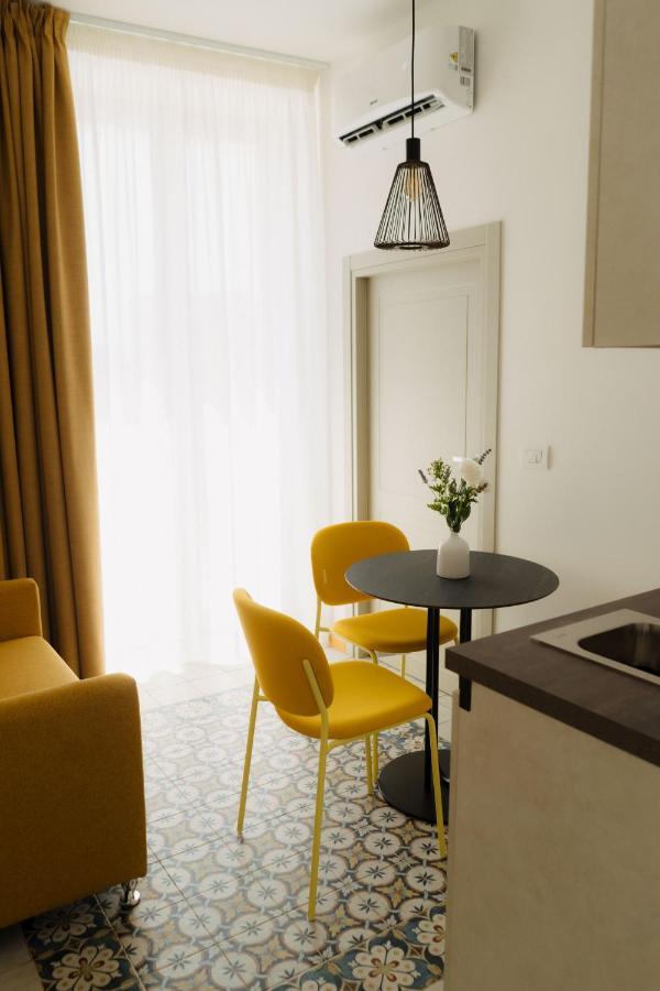 La Dimora Dei Walori Hotel Bisceglie Bagian luar foto